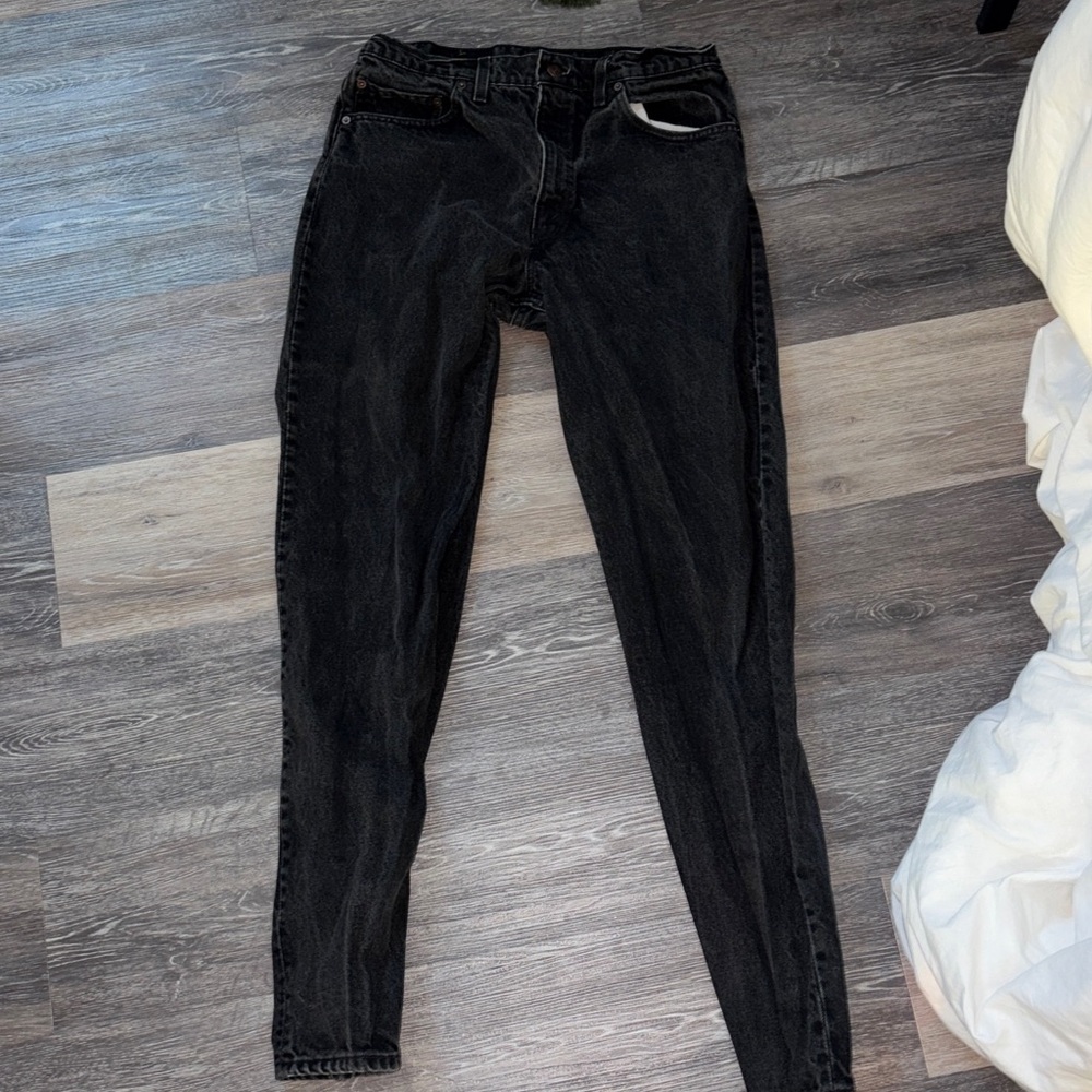 Levi's Men's Relaxed Black Denim Jeans